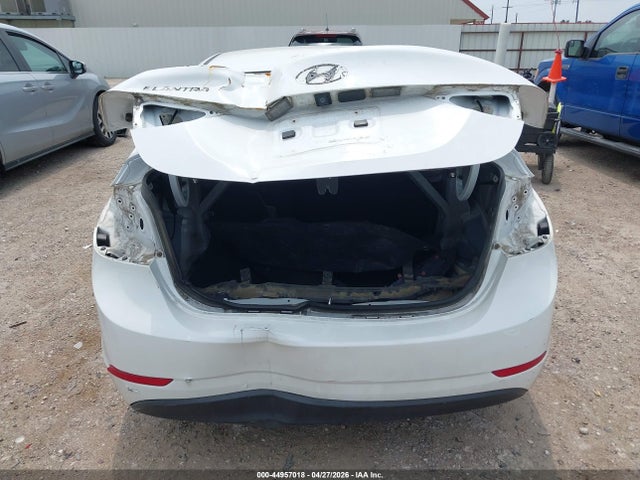 Hyundai ELANTRA Se