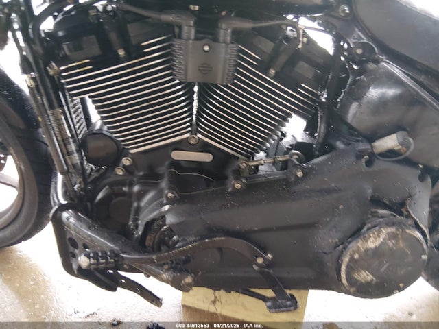 Harley-Davidson Fxlrs