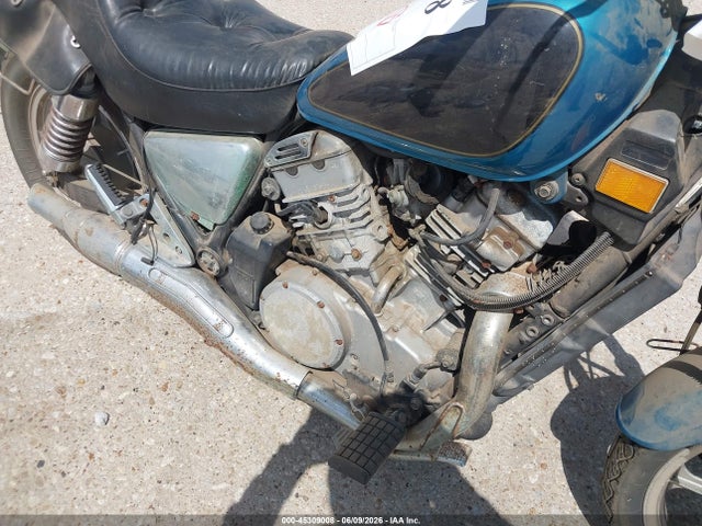 Kawasaki Vn750