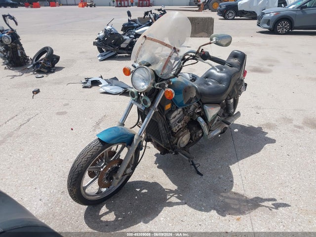 Kawasaki Vn750