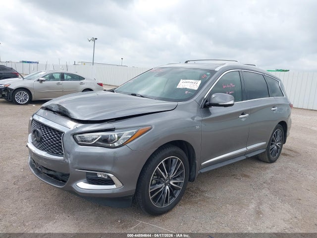 INFINITI Qx Luxe