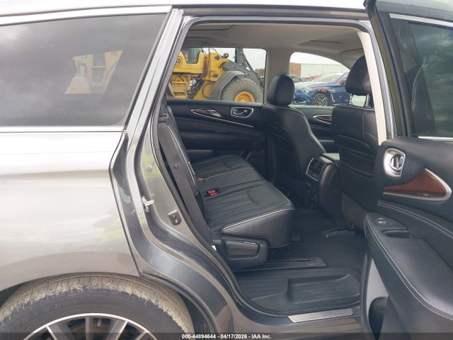 INFINITI Qx Luxe