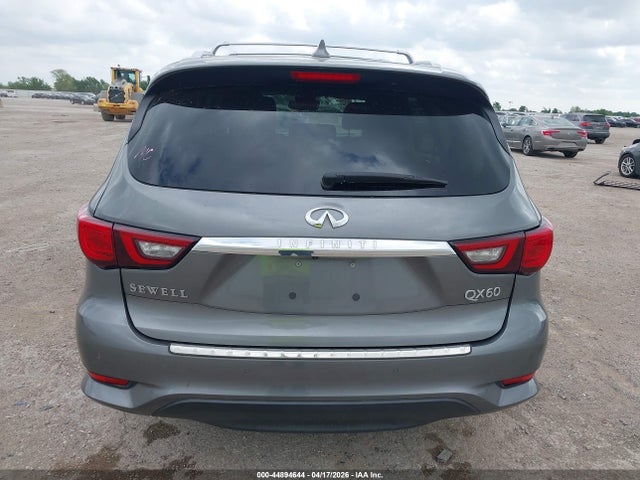 INFINITI Qx Luxe