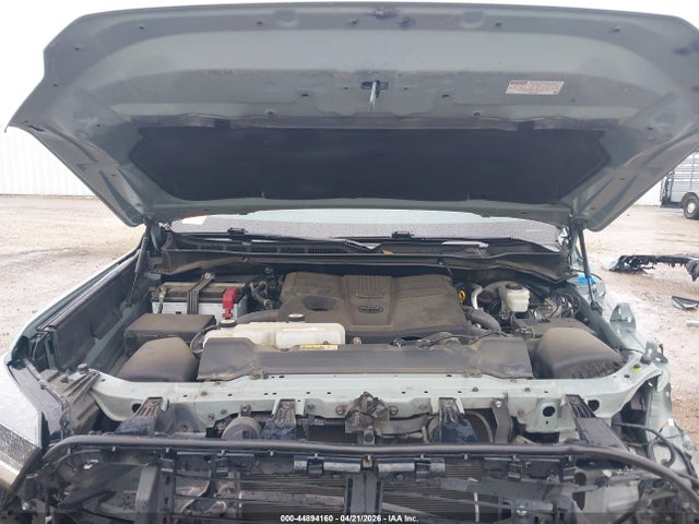 Toyota Tundra Sr5