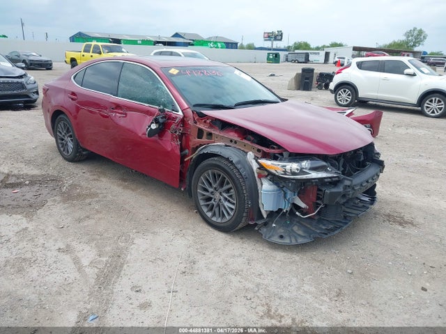 Salvage Lexus Es Image
