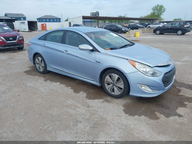 Salvage Hyundai SONATA Image