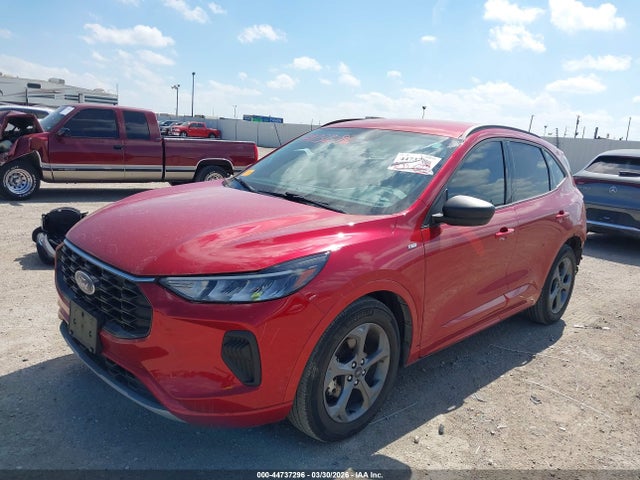 Ford Escape St-line
