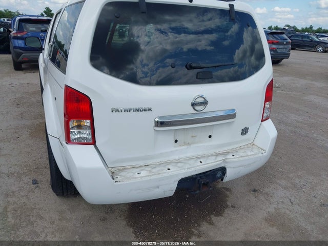 Nissan Pathfinder S
