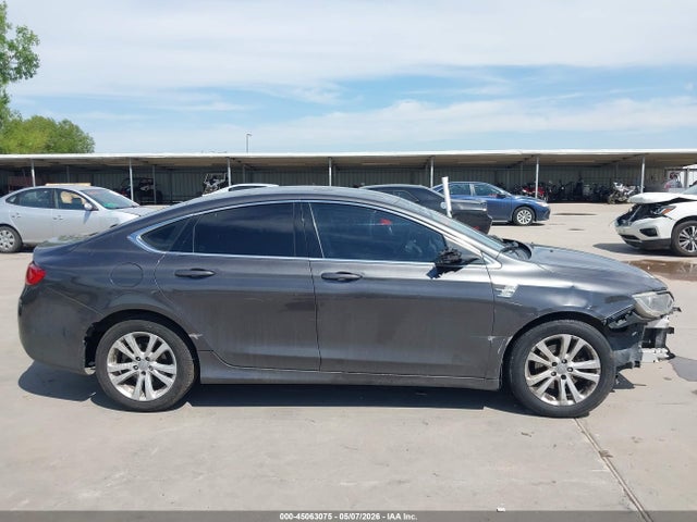 Chrysler 200 Limited