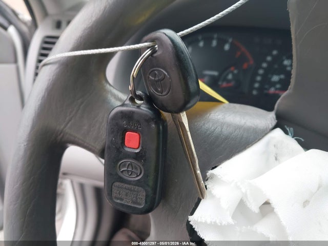 Toyota Camry Le V6