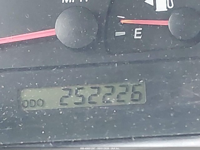 Toyota Camry Le V6