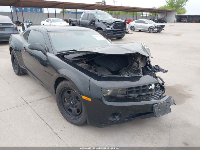 Salvage Chevrolet Camaro Image