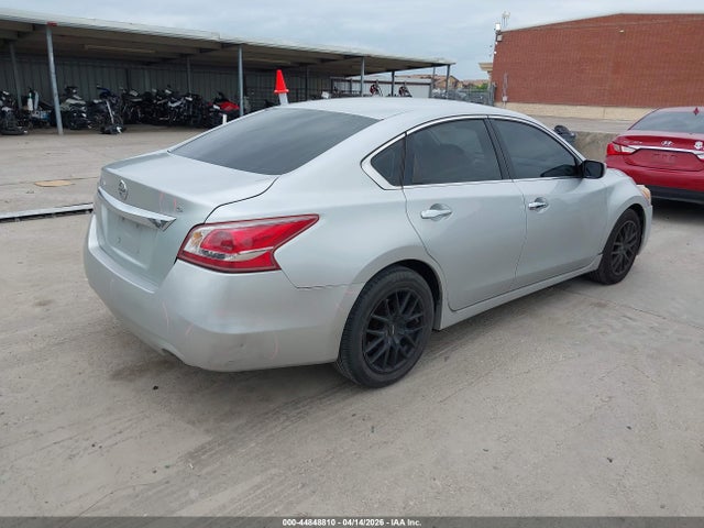 Nissan Altima 2.5 S