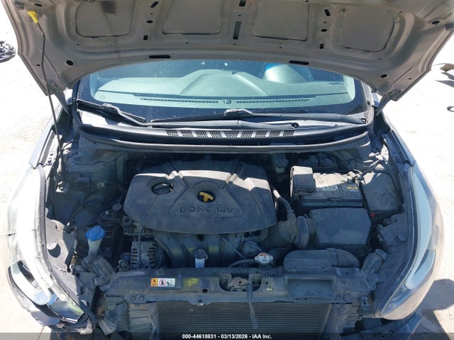 Hyundai ELANTRA Se