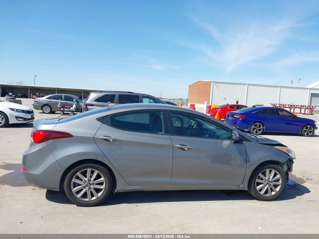 Hyundai ELANTRA Se