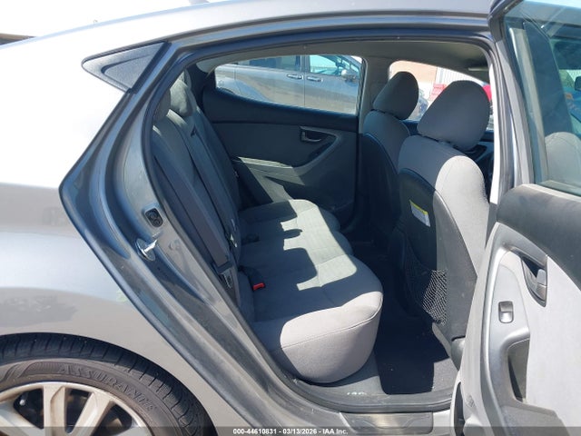 Hyundai ELANTRA Se