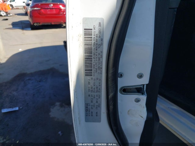 Ram 1500 Slt  4x2 6'4 Box
