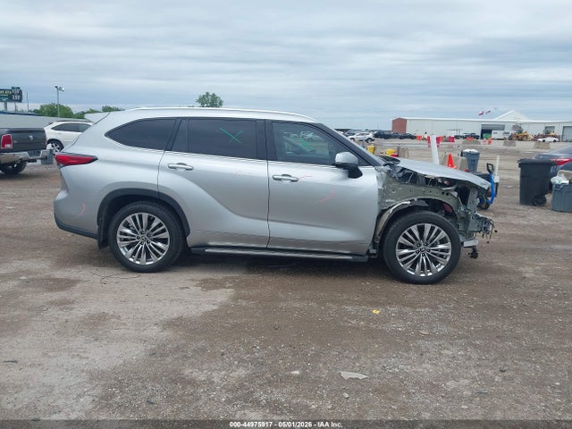 Toyota Highlander Platinum