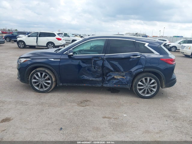 INFINITI Qx Essential