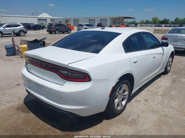Dodge Charger Se