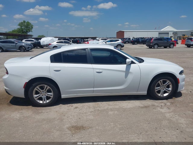Dodge Charger Se