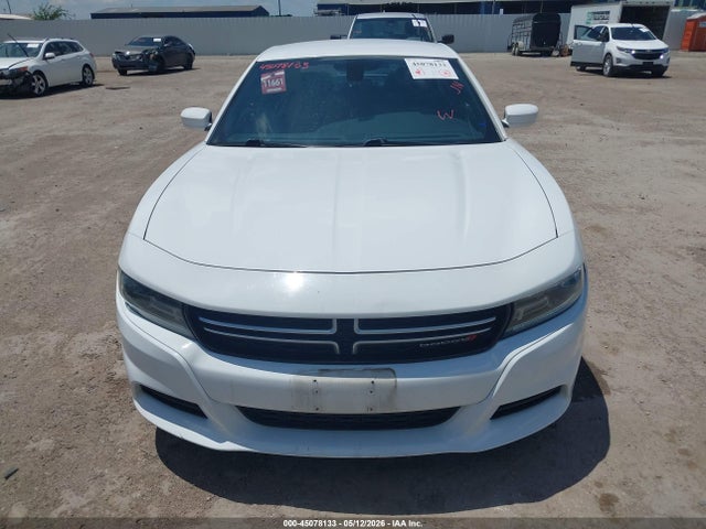 Dodge Charger Se