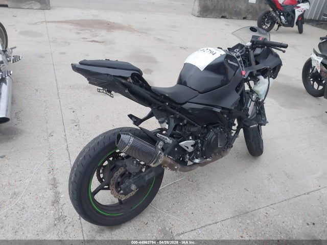 Kawasaki Ex400