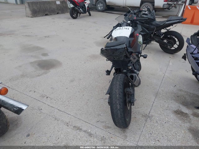 Kawasaki Ex400