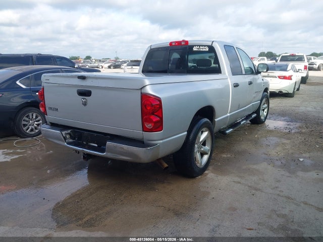 Dodge Ram 1500 Slt