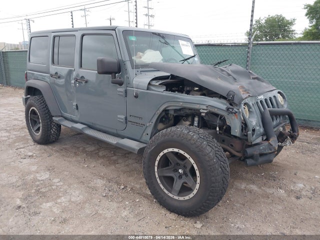 Salvage Jeep Wrangler Image