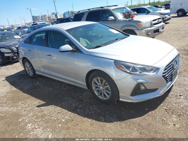 Salvage Hyundai SONATA Image