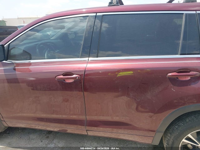Toyota Highlander Le