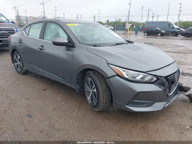 Salvage Nissan Sentra Image