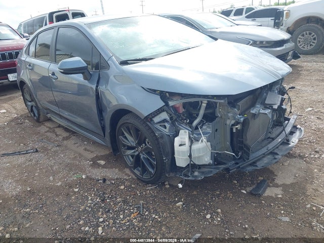 Salvage Toyota Corolla Image