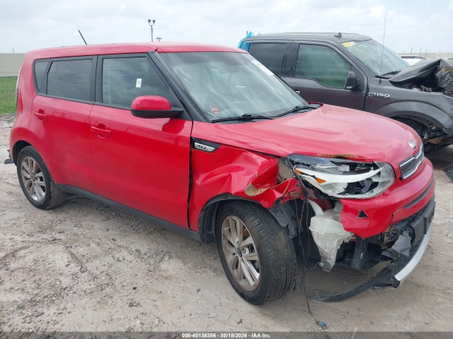 Salvage Kia Soul Image