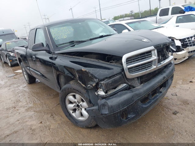 Salvage Dodge Dakota Image