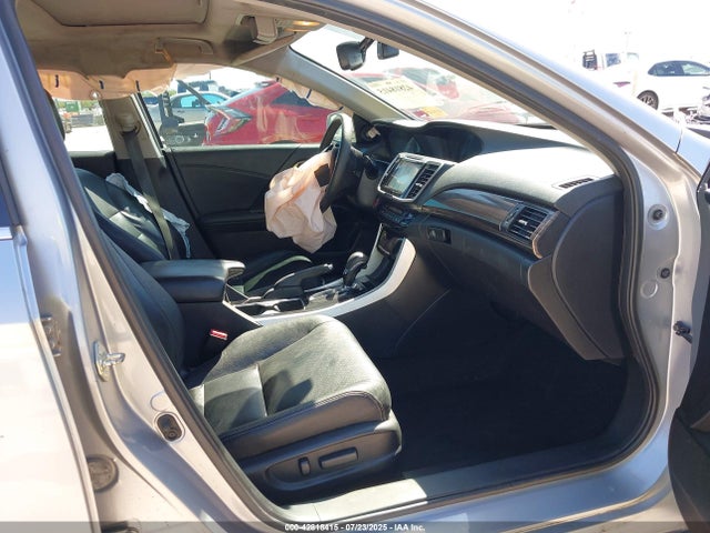 Honda Accord Touring V6
