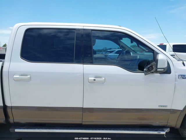 Ford F-150 Lariat