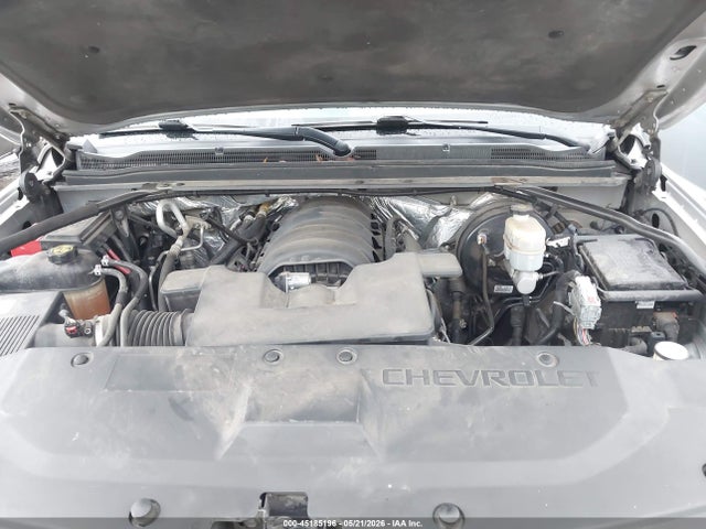 Chevrolet Suburban Lt