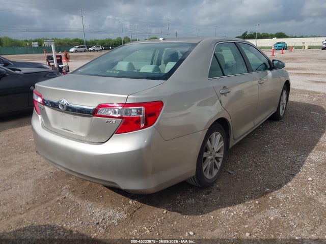 Toyota Camry Xle