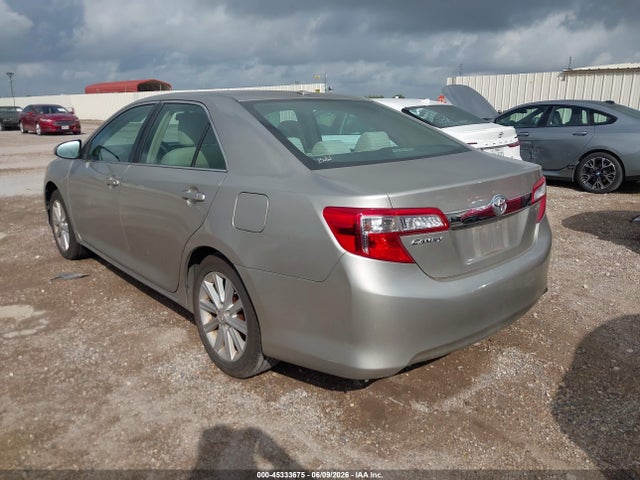 Toyota Camry Xle