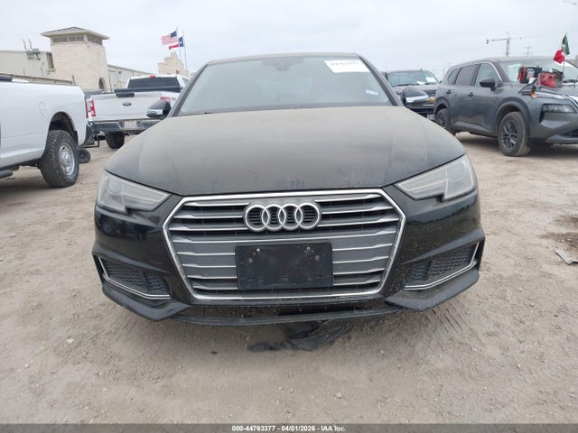 Audi A4 40 Premium