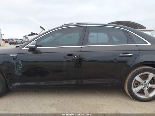 Audi A4 40 Premium