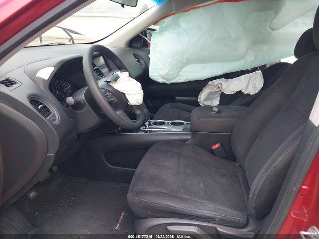 Nissan Pathfinder S