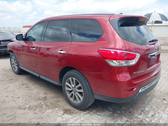 Nissan Pathfinder S