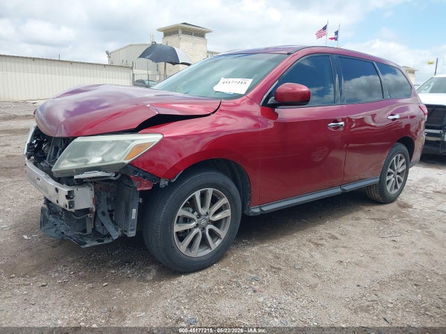 Nissan Pathfinder S