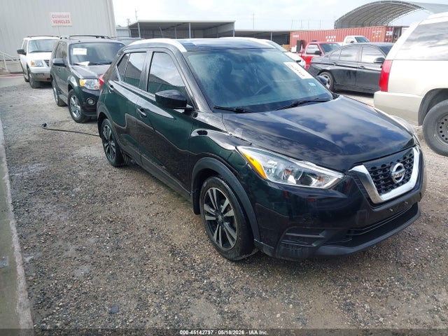 Salvage Nissan Kicks Image