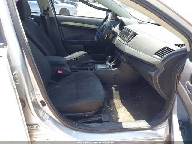 Mitsubishi Lancer Es