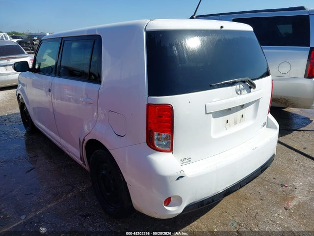 Scion xB
