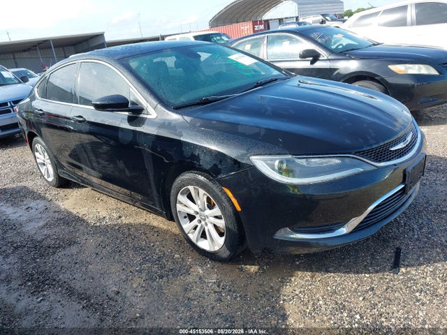 Salvage Chrysler 200 Image